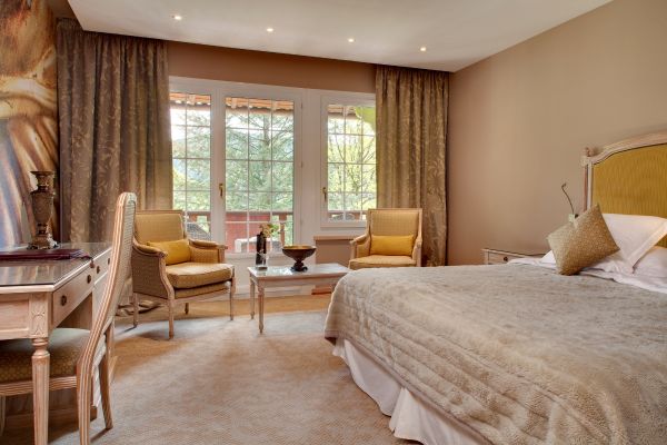 Hostellerie La Cheneaudière Relais et Chateaux (Colroy-la-Roche)